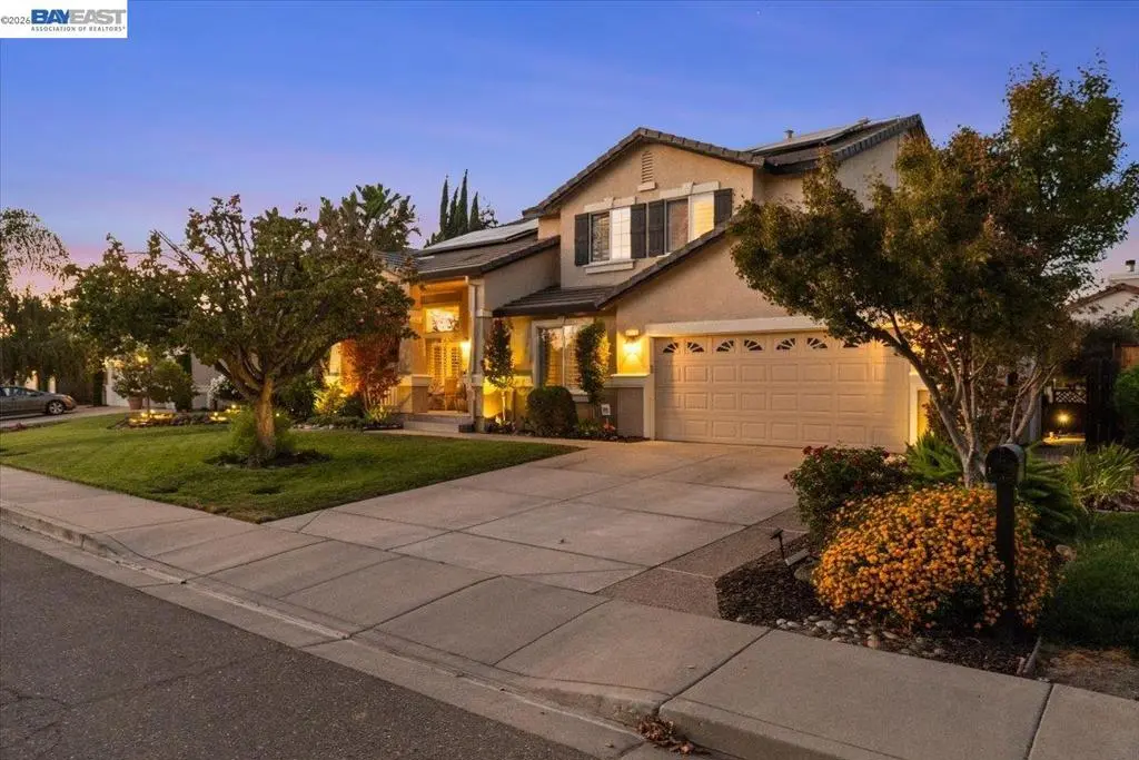 5251 Feather Way, Antioch, CA — listing photo 1