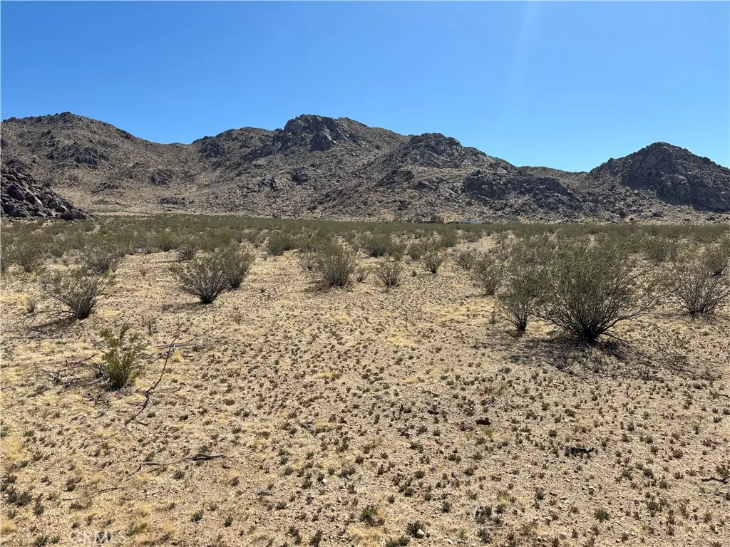 10 Hwy 395, Hinkley, CA — listing photo 1