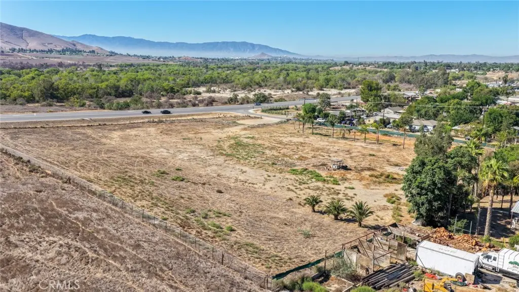 6165 Dodd Street, Jurupa Valley, CA — listing photo 1
