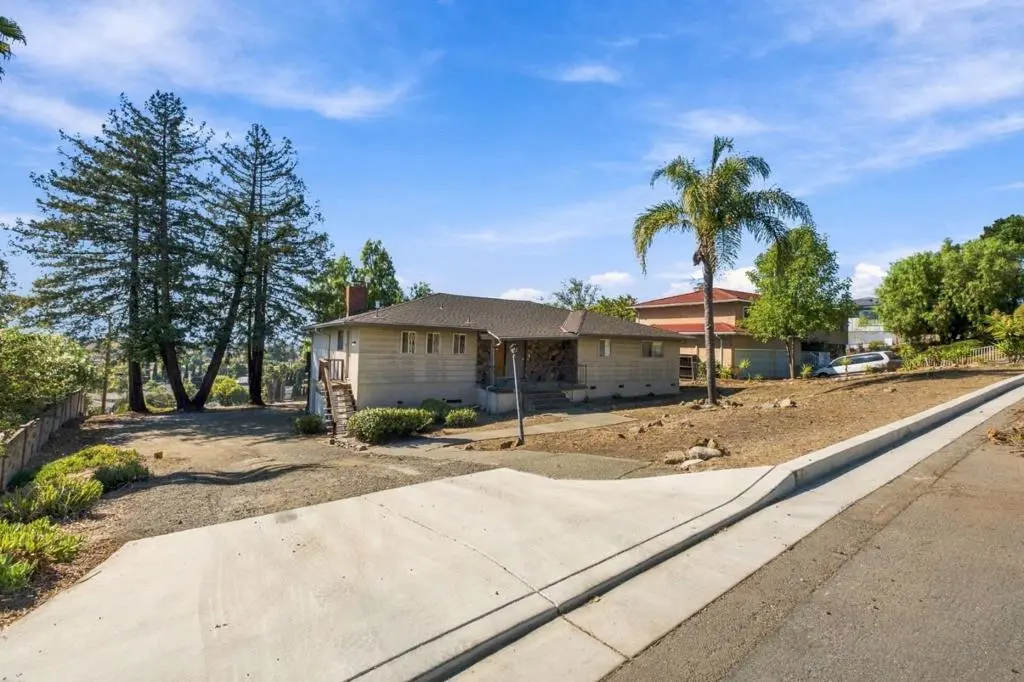 1035 Vista Del Mar, San Jose, CA — listing photo 1