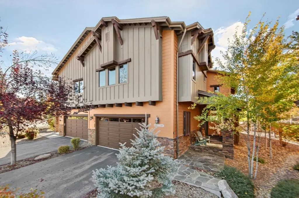 Townhouse for rent at 11744 Hope Court A, Truckee, CA featuring 3 beds and 3 baths