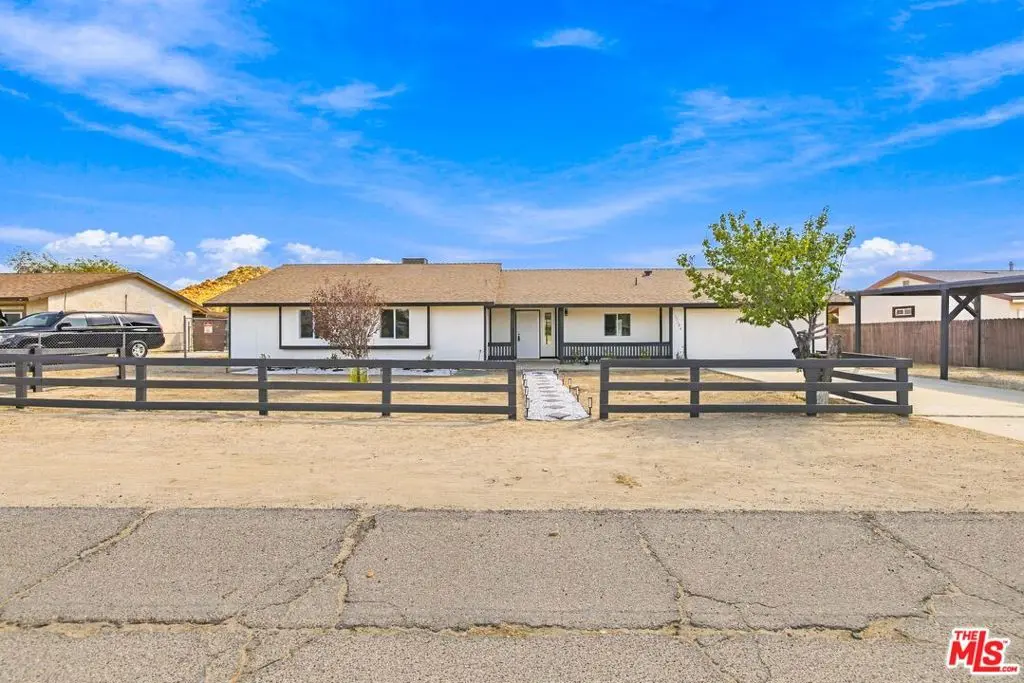 17124 Schollview Avenue, Palmdale, CA — listing photo 1
