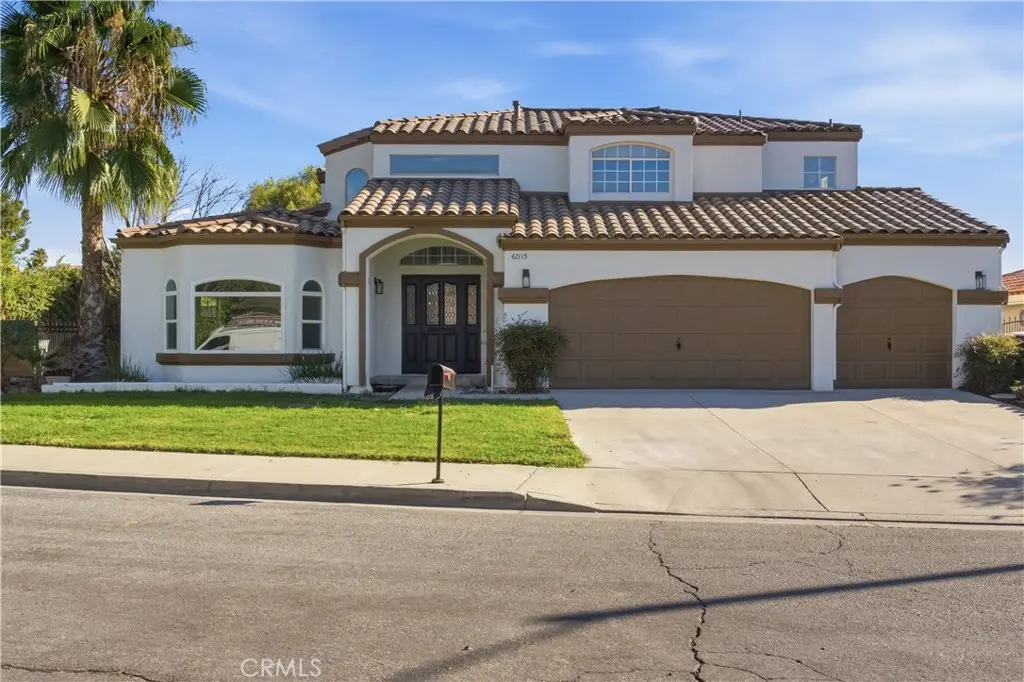 42115 Shadow Lane, Hemet, CA — listing photo 1