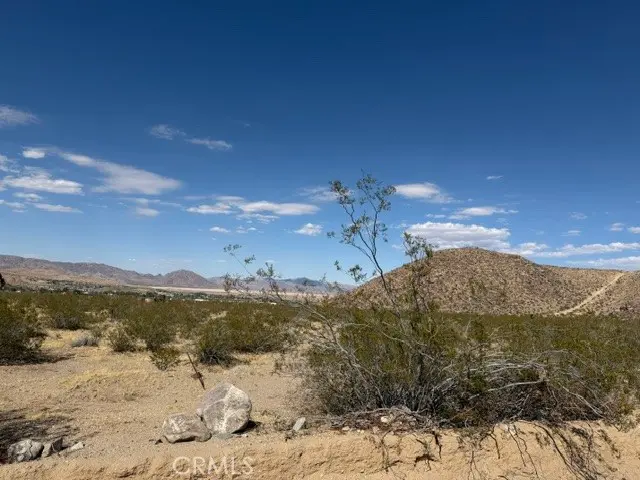 31888 Carson, Lucerne Valley, CA — listing photo 1