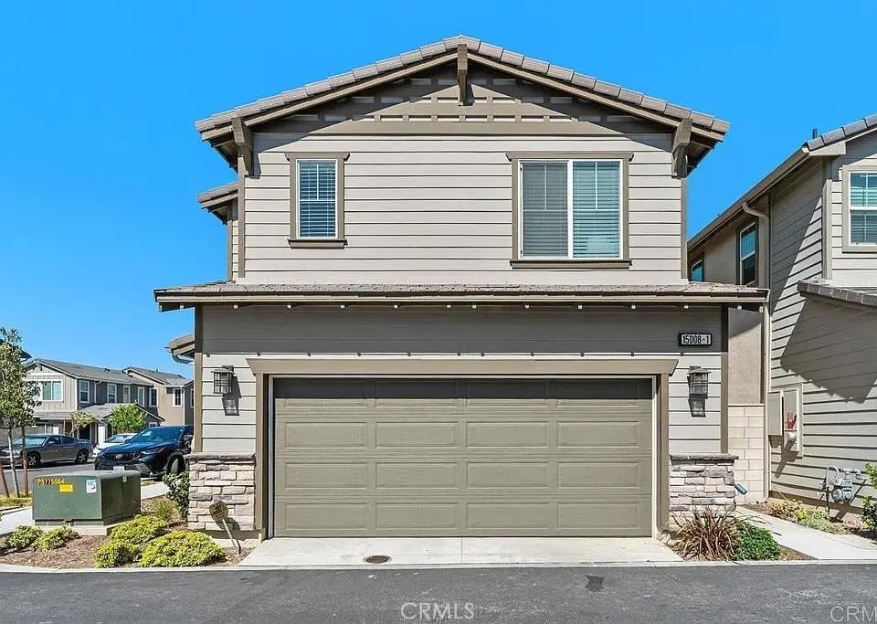 14986 Gallery Way 1, Fontana, CA — listing photo 1