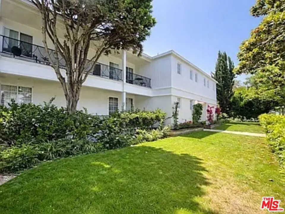 1212 10th Street 10, Santa Monica, CA — listing photo 1