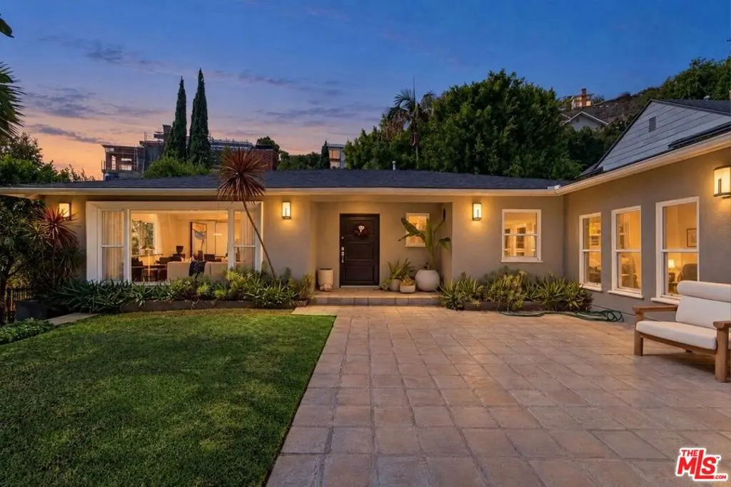 1425 Belfast Drive, West Hollywood, CA — listing photo 1