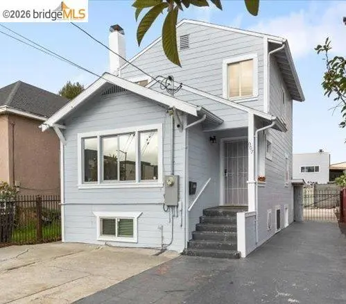 907 39Th Ave, Oakland, CA — listing photo 1