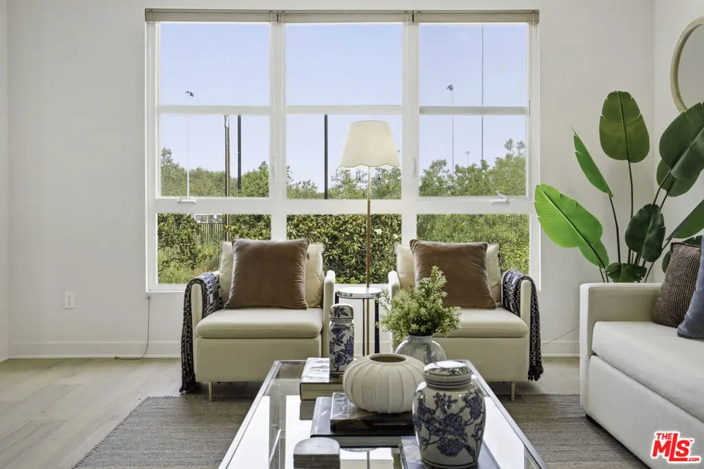 Townhouse for rent at 2700 E Chaucer Street 23, Los Angeles, CA featuring 4 beds and 4 baths