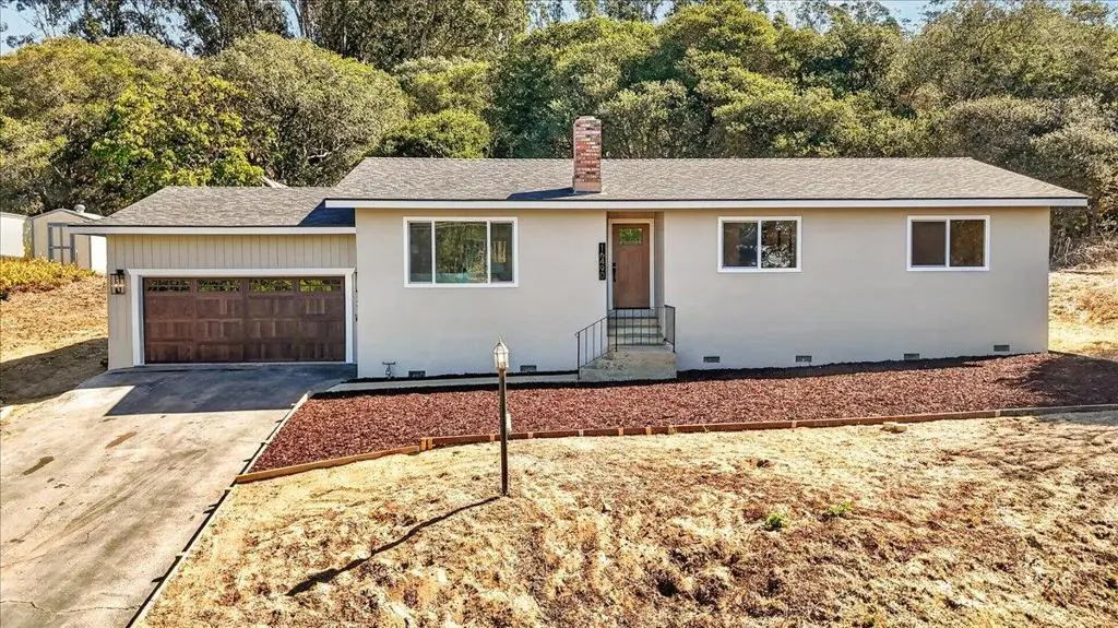 16490 Charles Schell Lane, Royal Oaks, CA — listing photo 1