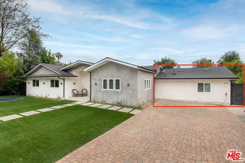 4631 Cerro Verde Place, Tarzana, CA — listing photo 1