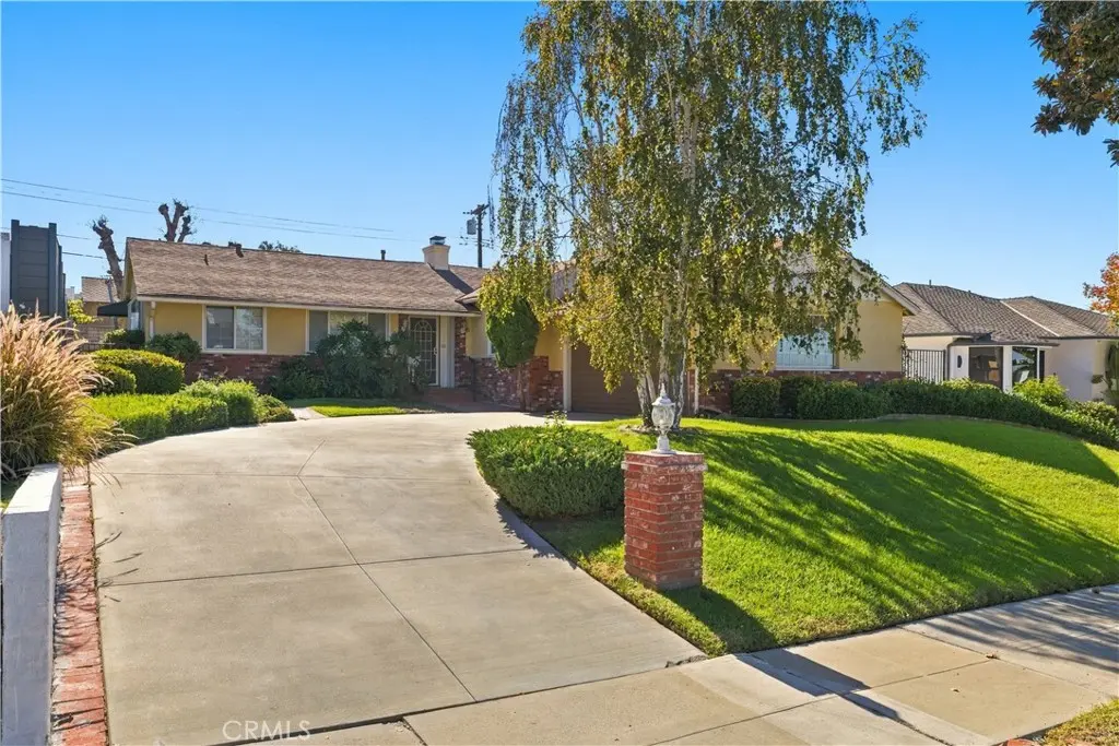 Single Family Residence for sale at 636 Andover, Burbank, CA featuring 3 beds and 2 baths