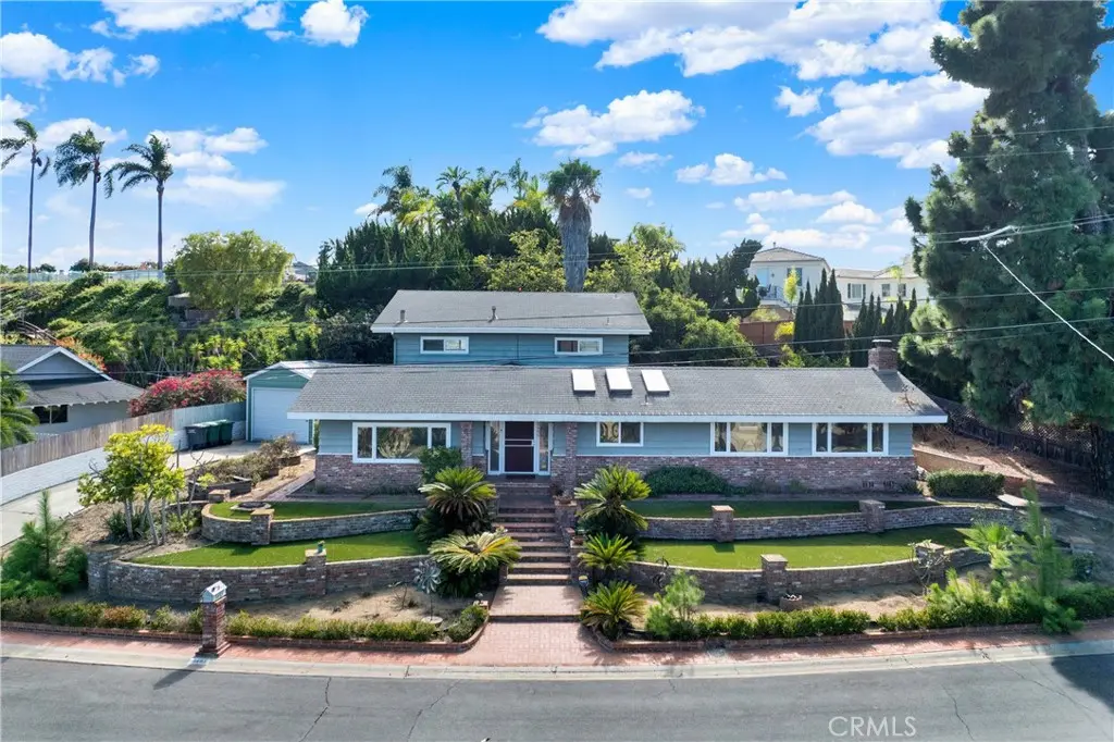 3485 Ridgecrest, Carlsbad, CA — listing photo 1