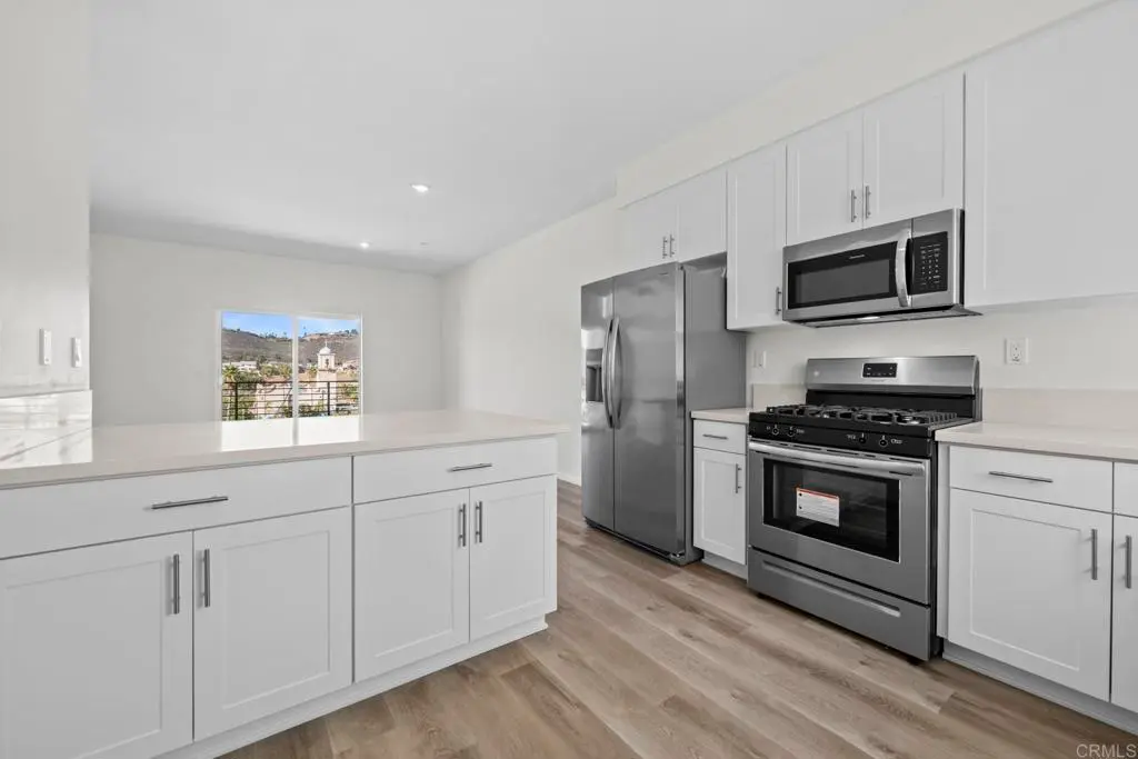 8174 Golden Avenue, Lemon Grove, CA — listing photo 1