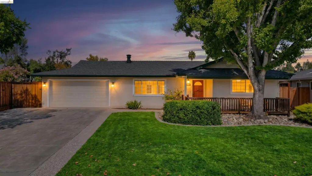 Single Family Residence for sale at 1387 Vallejo Dr, San Jose, CA featuring 3 beds and 2 baths