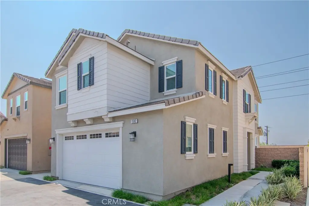 1592 Redwoods Drive, Upland, CA — listing photo 1