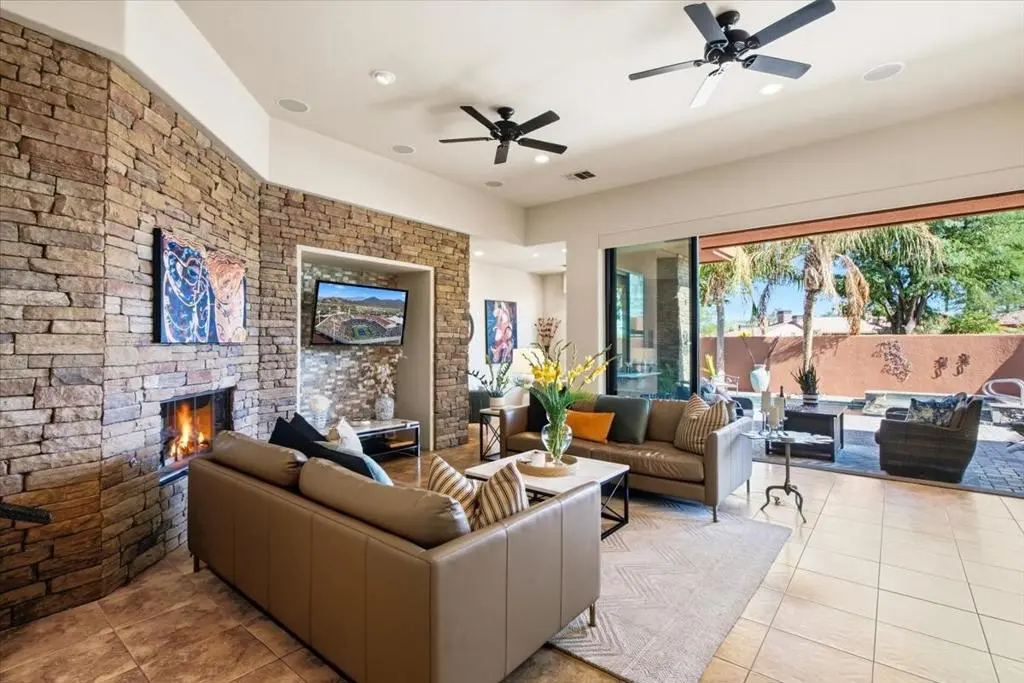 Residential Lease for rent at 79800 Via Sin Cuidado, La Quinta, Riverside County, CA featuring 4 beds and 4 baths