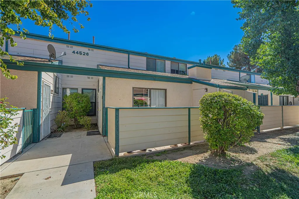 44526 15th Street E 7, Lancaster, CA — listing photo 1