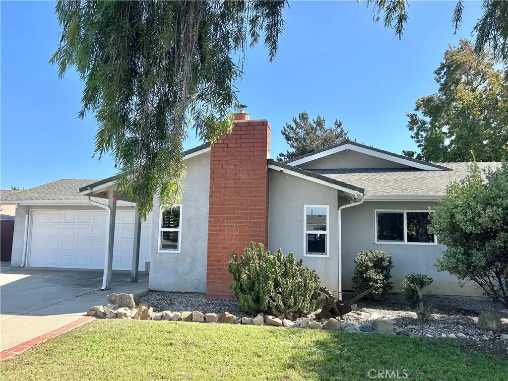 1208 Clinton Court, Santa Maria, CA — listing photo 1