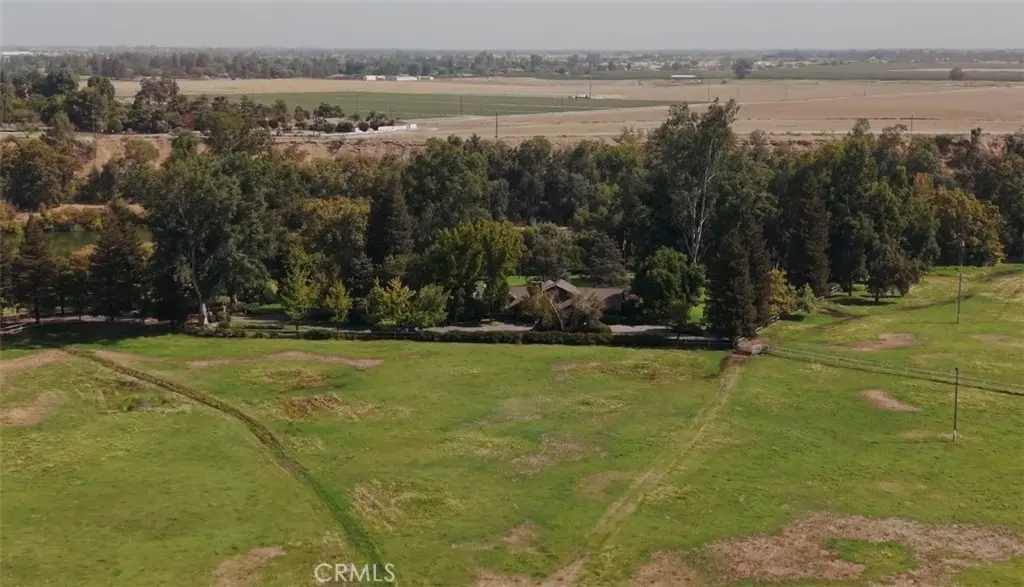 6440 Golden State, Madera, CA — listing photo 1