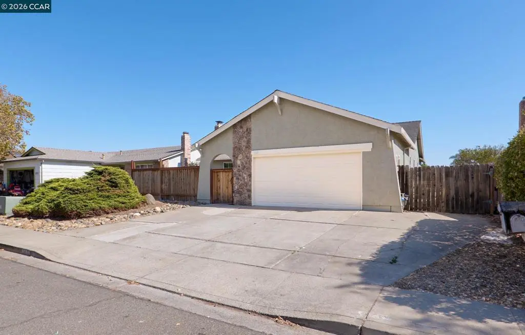 569 E Wigeon Way, Suisun City, CA — listing photo 1