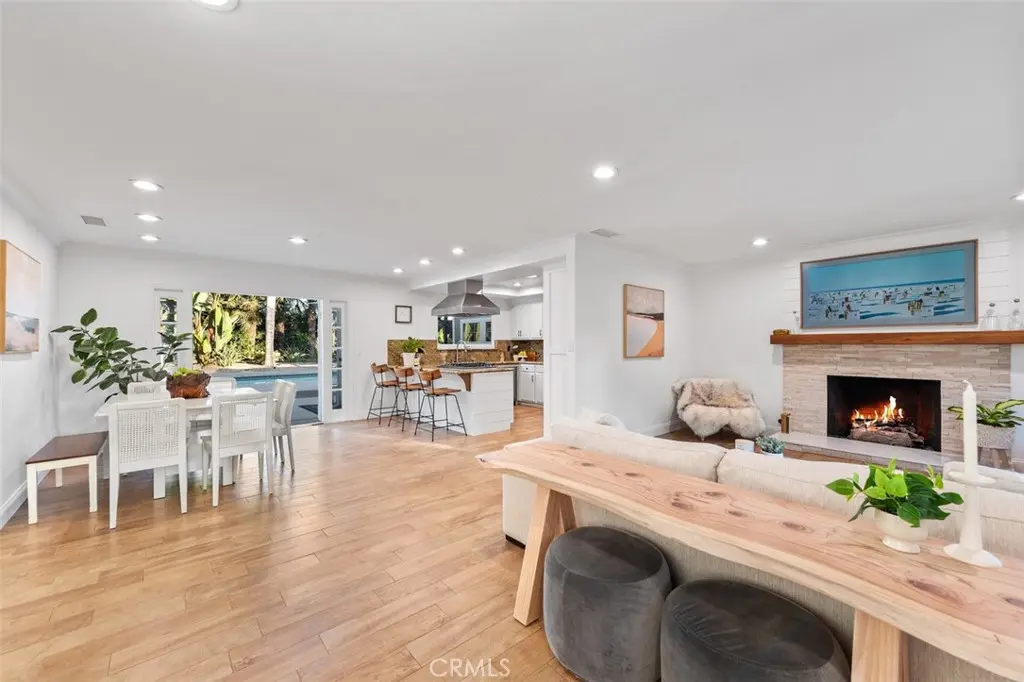 224 Serpolla, Carpinteria, CA — listing photo 1