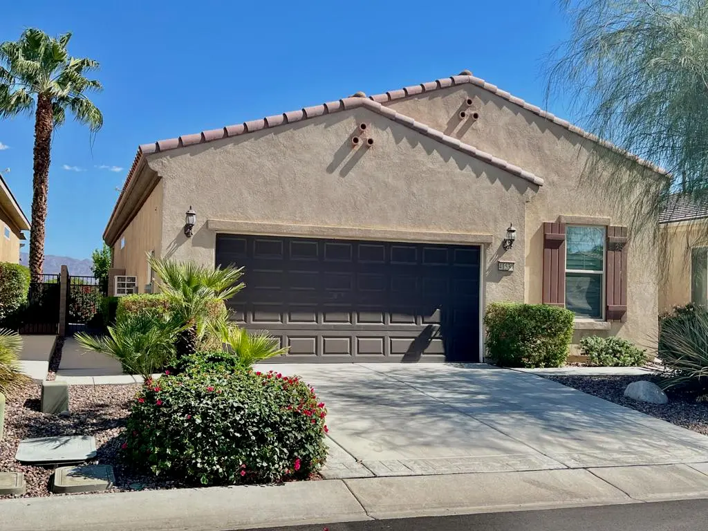 Residential Lease for rent at 41530 Calle Pueblo, Indio, Riverside County, CA featuring 2 beds and 2 baths