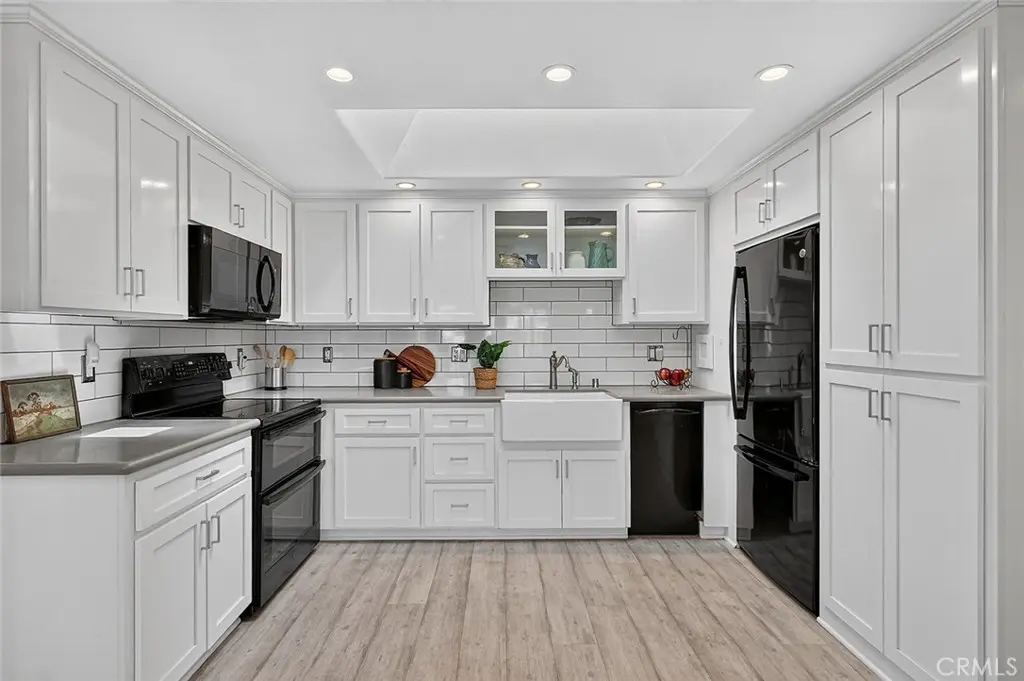 Stock Cooperative for sale at 1543 Merion Way M2-45L, Seal Beach, CA featuring 2 beds and 2 baths