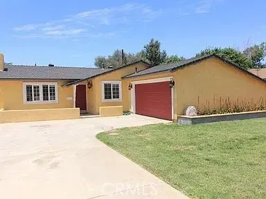 Residential Lease for rent at 3448 La Ciotat Way 1, Riverside, Riverside County, CA featuring 3 beds and 2 baths