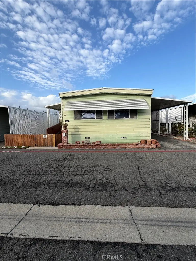 Manufactured In Park for sale at 4800 Daleview Avenue 71, El Monte, CA featuring 2 beds and 2 baths
