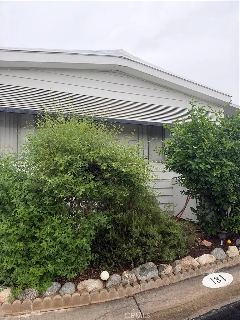 Manufactured In Park for sale at 3500 Buchanan St 131, Riverside, CA featuring 2 beds and 2 baths