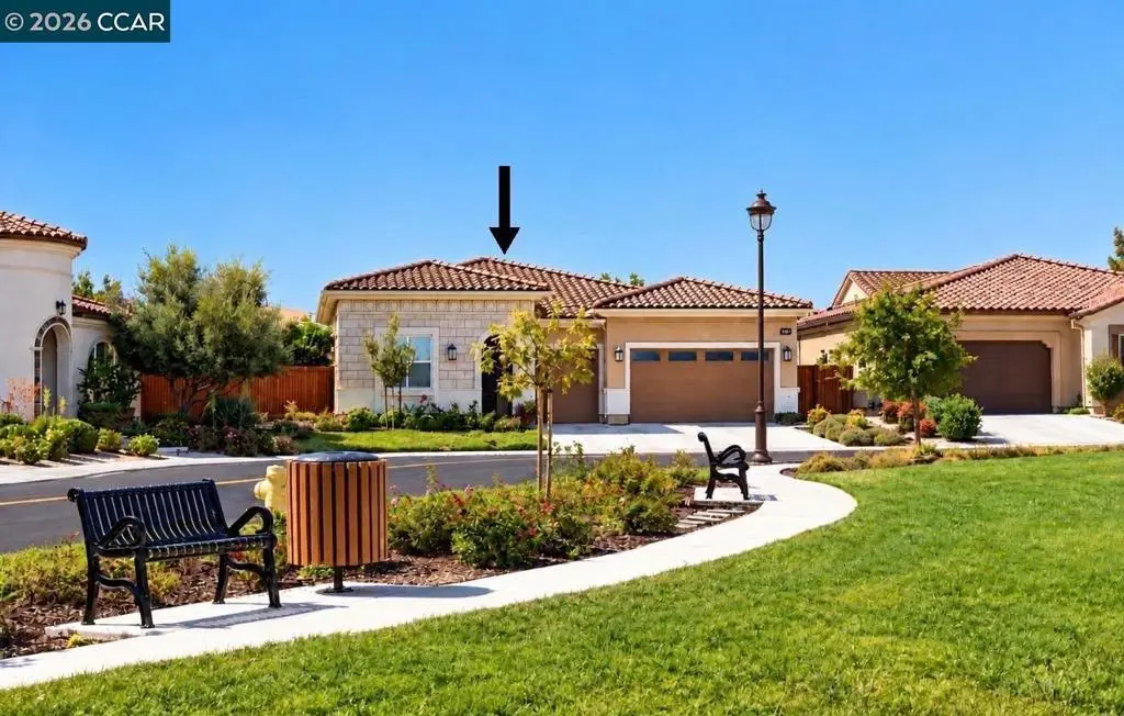 Single Family Residence for sale at 1586 Meritage Loop, Brentwood, CA featuring 2 beds and 3 baths