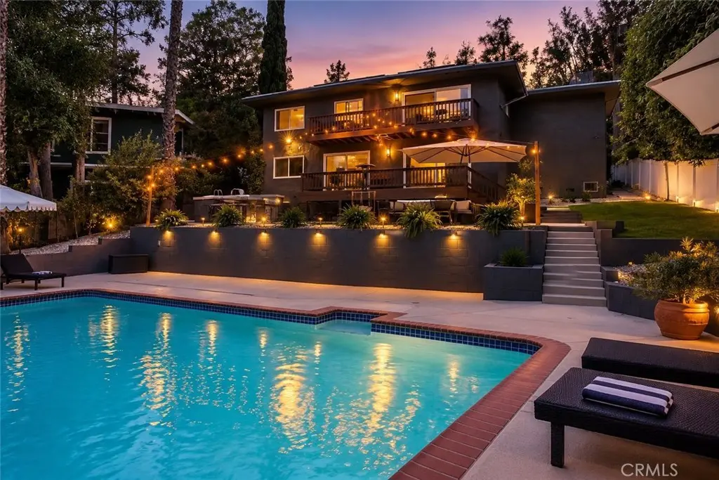 4828 Regalo Road, Woodland Hills, CA — listing photo 1