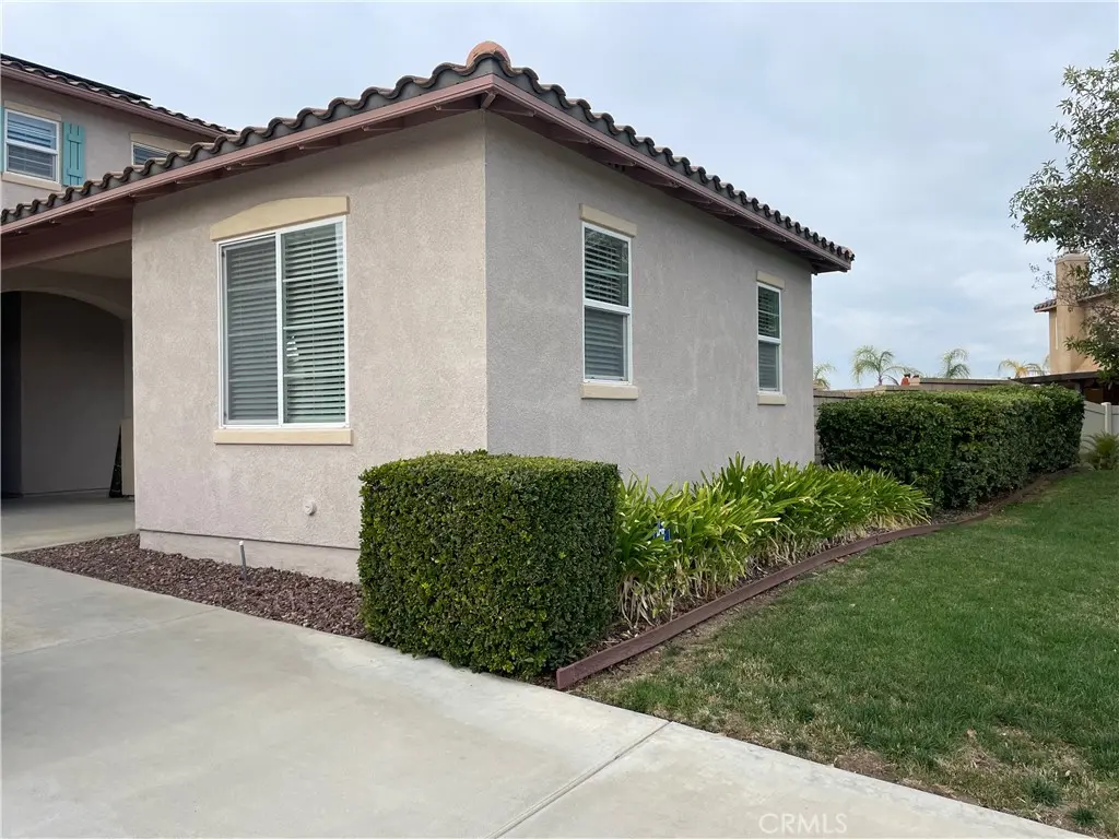 Residential Lease for rent at 28518 Sunridge Court, Menifee, Riverside County, CA and 1 bath