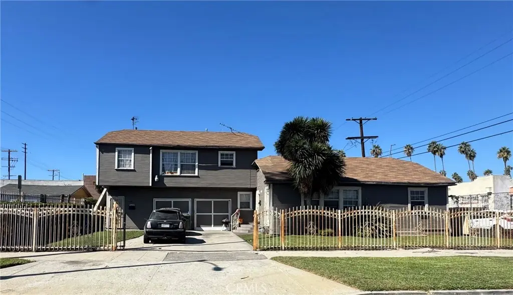 5747 S Gramercy Place, Los Angeles, CA — listing photo 1
