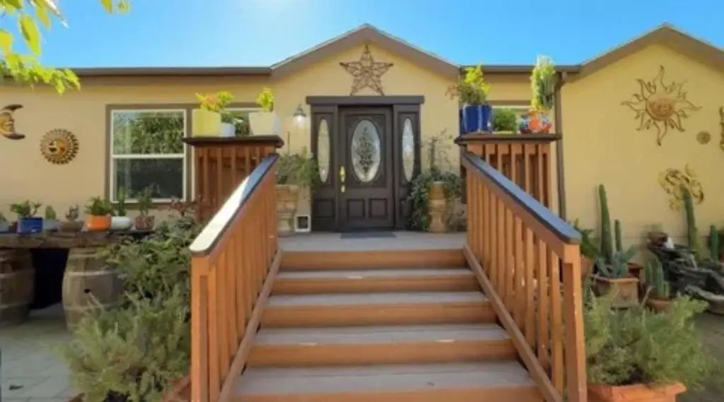 37200 Nason Road 18, Carmel Valley, CA — listing photo 1