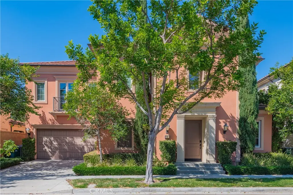 65 Pinetree, Irvine, CA — listing photo 1