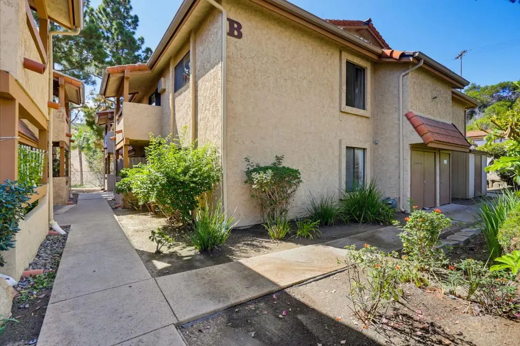 265 Loma Alta B1, Oceanside, CA — listing photo 1
