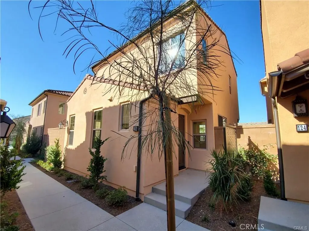 126 Messenger, Irvine, CA — listing photo 1
