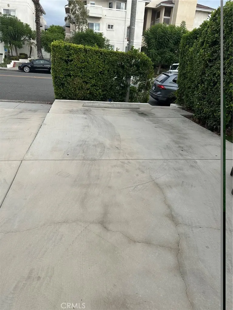 Single Family Residence for rent at 607 unit c N Jackson C, Glendale, CA featuring 1 bed and 1 bath