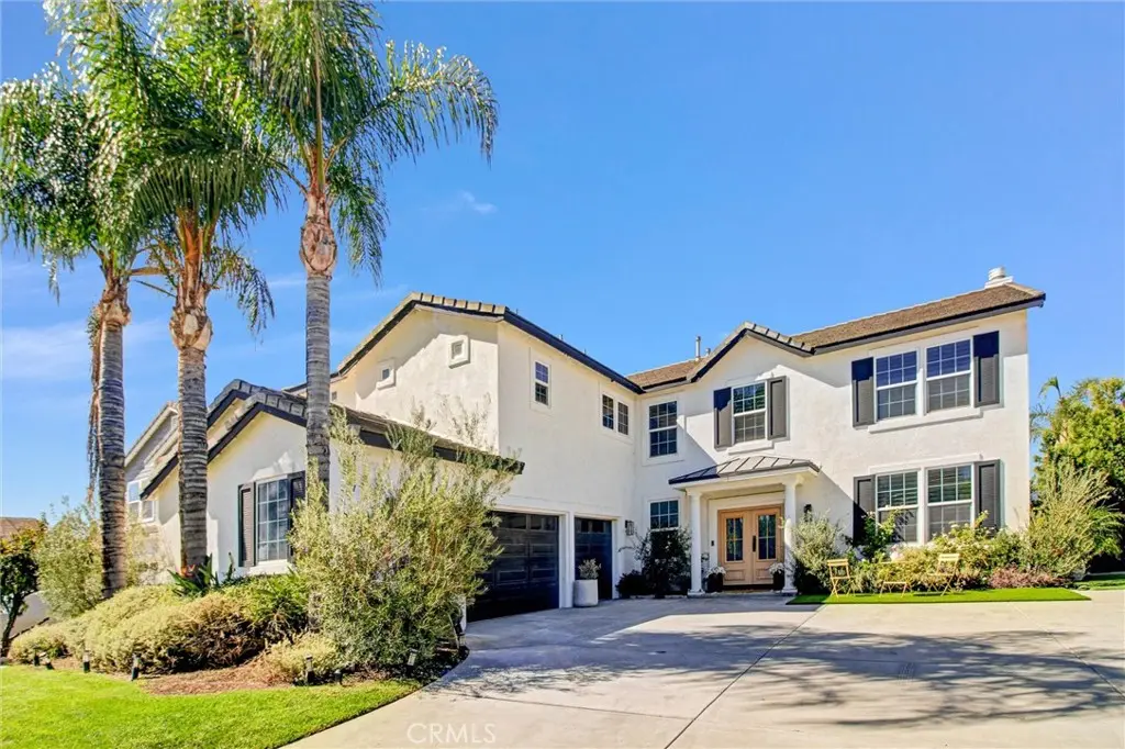 Single Family Residence for rent at 6947 Delaware River, Eastvale, CA featuring 5 beds and 3 baths