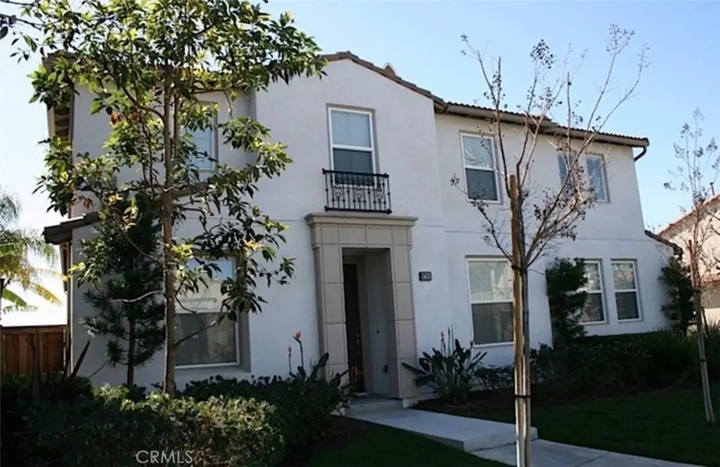 Condominium for rent at 8296 E Loftwood, Orange, CA featuring 4 beds and 4 baths