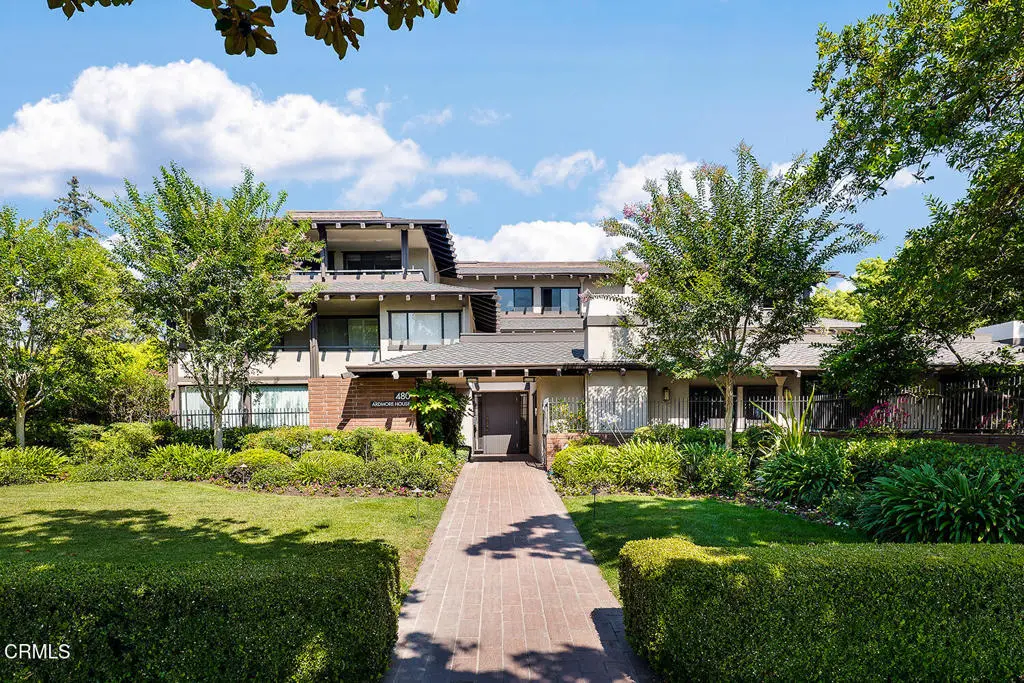 Condominium for sale at 480 S Orange Grove 1, Pasadena, CA featuring 2 beds and 2 baths
