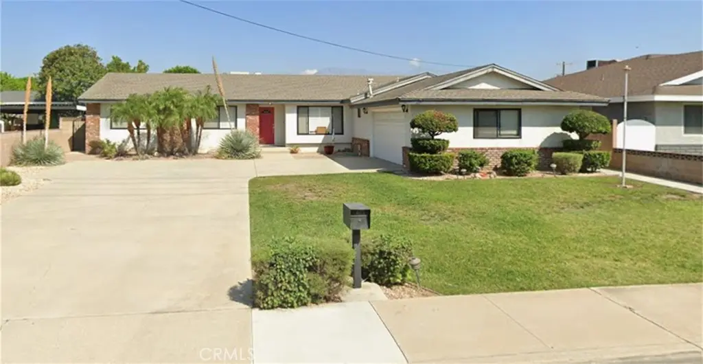 Single Family Residence for sale at 6076 Walnut Avenue, Chino, CA featuring 3 beds and 3 baths