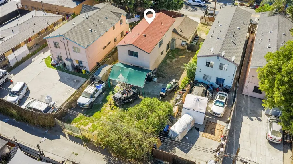 Single Family Residence for sale at 10616 Wilmington, Los Angeles, CA featuring 3 beds and 2 baths