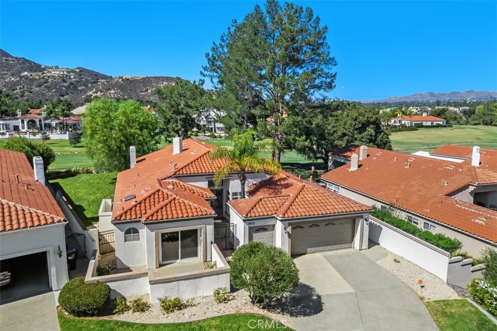 Condominium for sale at 38125 Braemar Court, Murrieta, CA featuring 3 beds and 3 baths