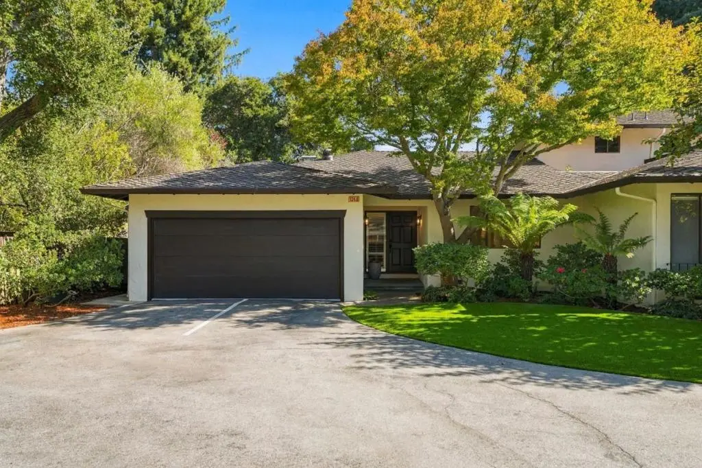 Single Family Residence for sale at 1340 Johnson Street, Menlo Park, CA featuring 2 beds and 2 baths