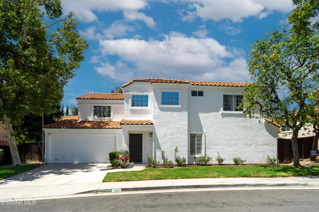 Single Family Residence for rent at 4365 Oak Glen Street, Calabasas, CA featuring 3 beds and 3 baths