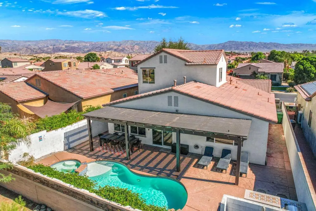 Single Family Residence for rent at 42719 Incantata Place, Indio, CA featuring 4 beds and 3 baths