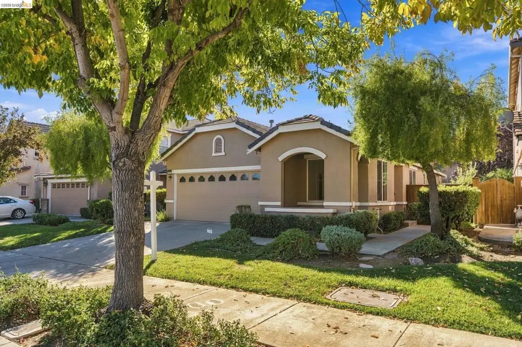 Single Family Residence for sale at 168 Remington St, Brentwood, CA featuring 3 beds and 2 baths